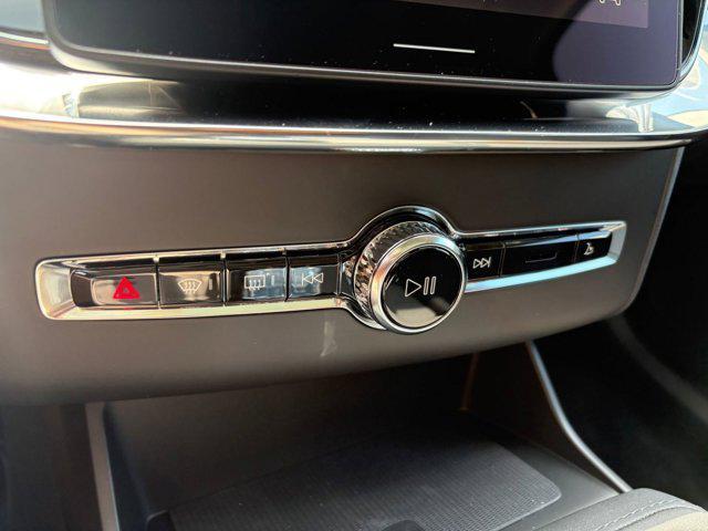 new 2026 Volvo XC90 car, priced at $78,760