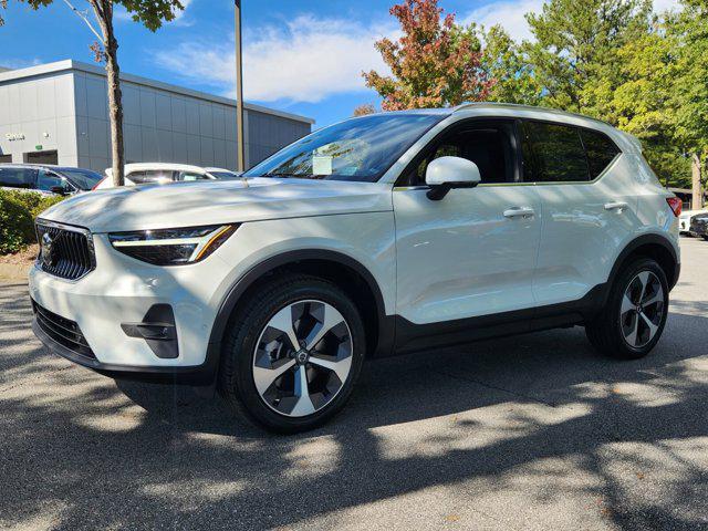 new 2025 Volvo XC40 car, priced at $49,835