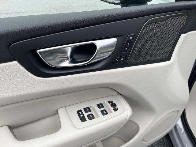 new 2025 Volvo XC60 Plug-In Hybrid car, priced at $71,510