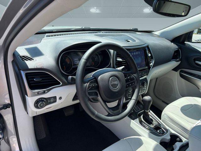 used 2019 Jeep Cherokee car, priced at $15,895
