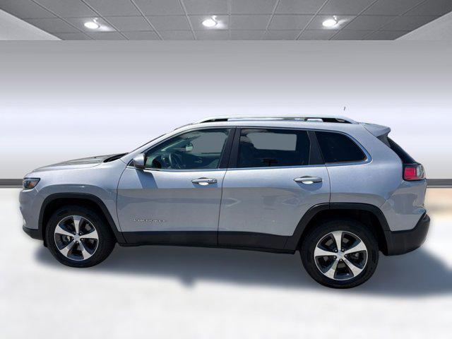 used 2019 Jeep Cherokee car, priced at $15,895