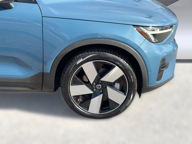 used 2022 Volvo C40 Recharge Pure Electric car, priced at $27,898
