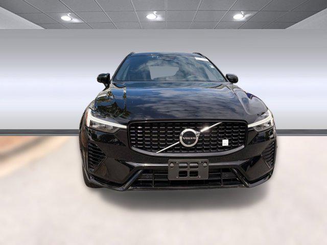 used 2022 Volvo XC60 Recharge Plug-In Hybrid car, priced at $45,897