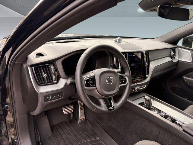 used 2022 Volvo XC60 Recharge Plug-In Hybrid car, priced at $45,897
