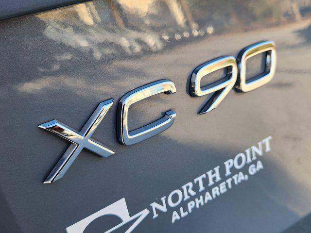 used 2022 Volvo XC90 car, priced at $35,998