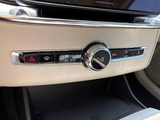 new 2026 Volvo XC90 car, priced at $76,580