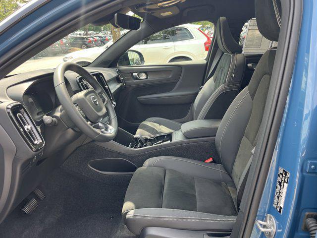 used 2022 Volvo C40 Recharge Pure Electric car, priced at $34,897