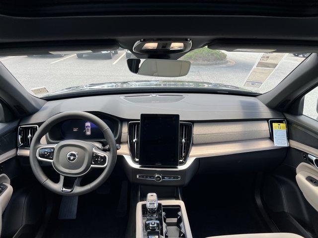 new 2026 Volvo XC90 car, priced at $71,825