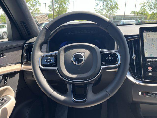 new 2025 Volvo XC90 car, priced at $70,045