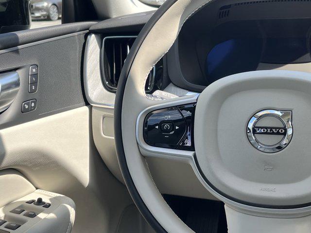 new 2025 Volvo XC60 car, priced at $55,360