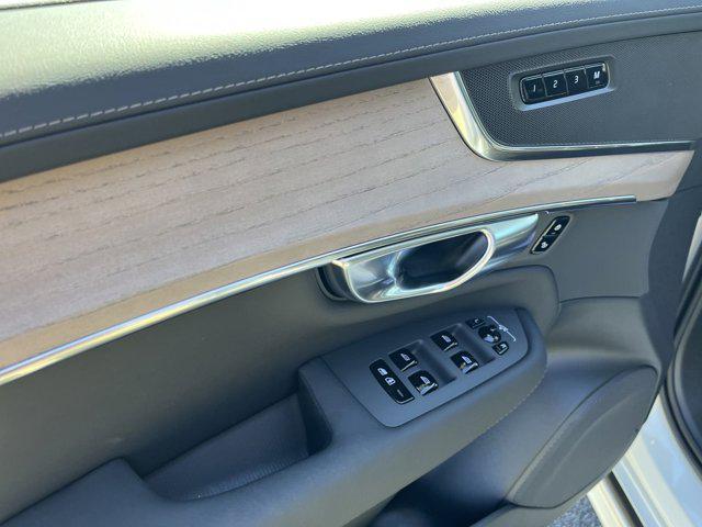 new 2025 Volvo XC90 car, priced at $65,145