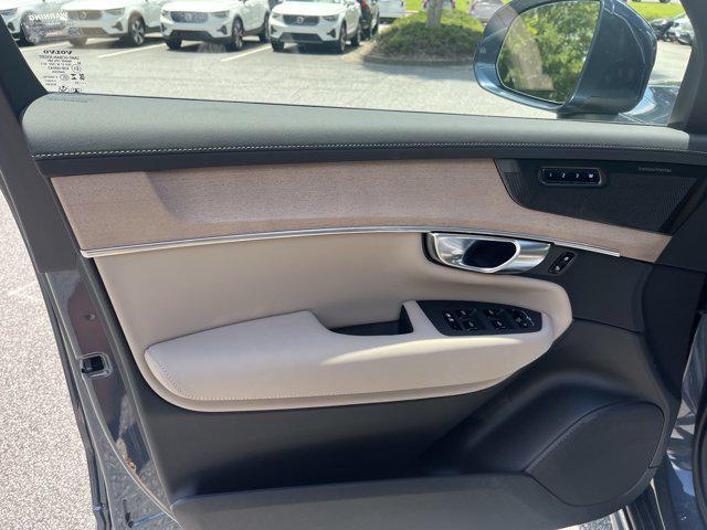 new 2026 Volvo XC90 car, priced at $71,875