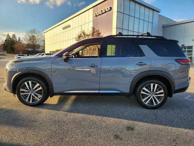 used 2022 Nissan Pathfinder car, priced at $32,999