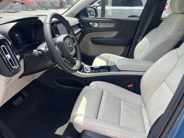 used 2023 Volvo XC40 car, priced at $30,898