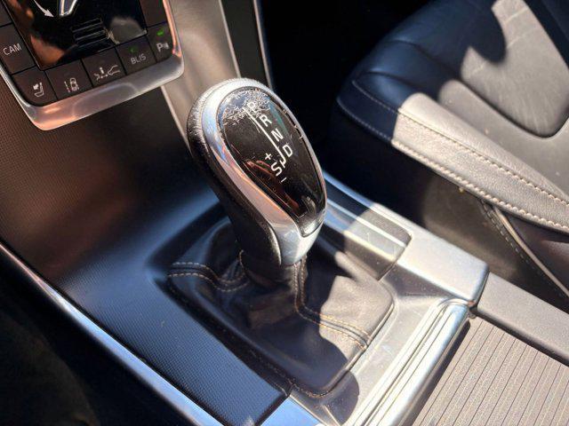 used 2015 Volvo XC60 car, priced at $12,898