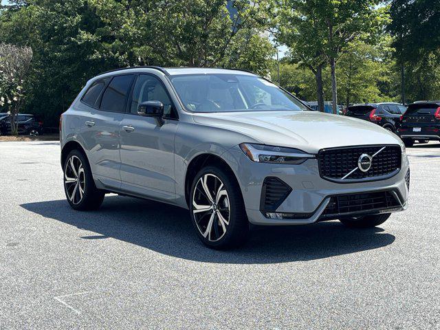 new 2025 Volvo XC60 car, priced at $60,660