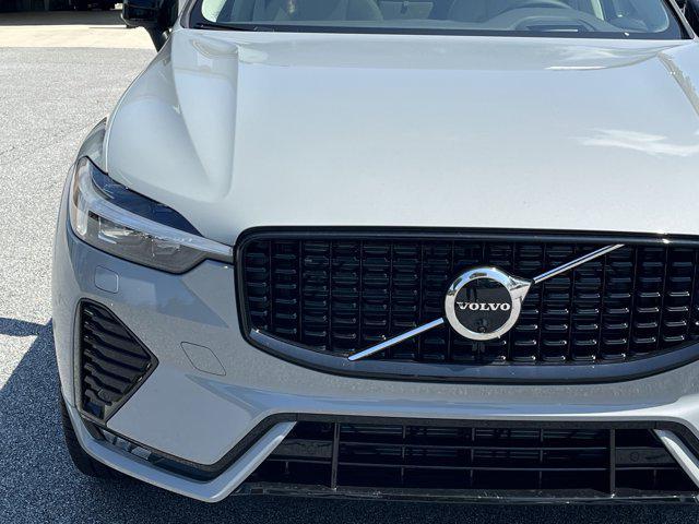 new 2025 Volvo XC60 car, priced at $60,660