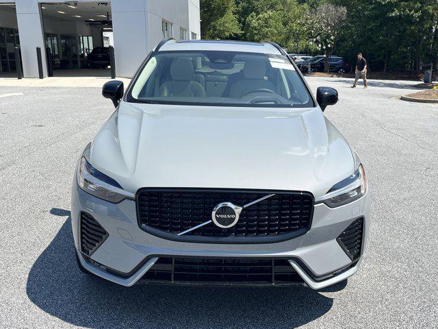 new 2025 Volvo XC60 car, priced at $60,660