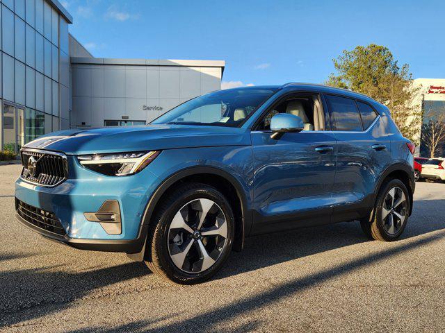 new 2025 Volvo XC40 car, priced at $48,190