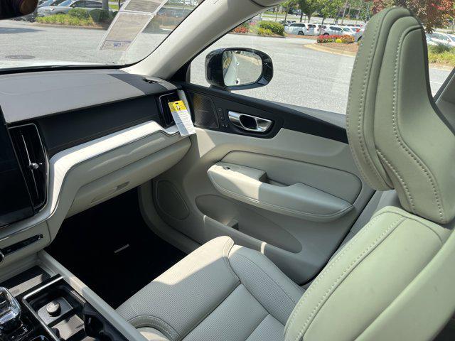 new 2026 Volvo XC60 car, priced at $64,385