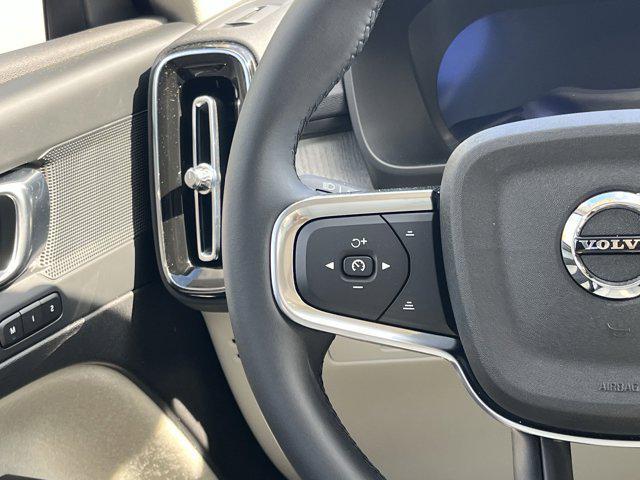 new 2025 Volvo XC40 car, priced at $48,335
