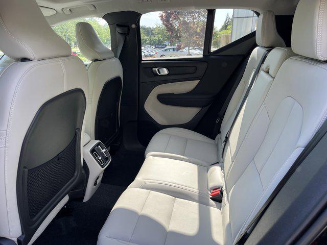 new 2025 Volvo XC40 car, priced at $48,335