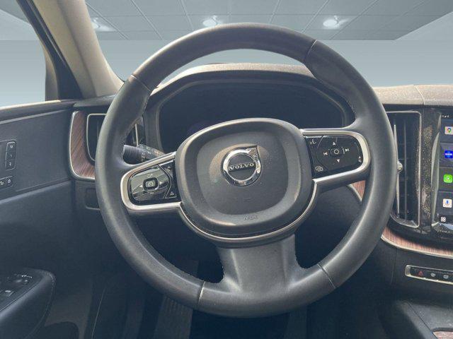 used 2023 Volvo XC60 car, priced at $31,895