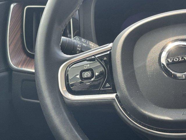 used 2023 Volvo XC60 car, priced at $31,895