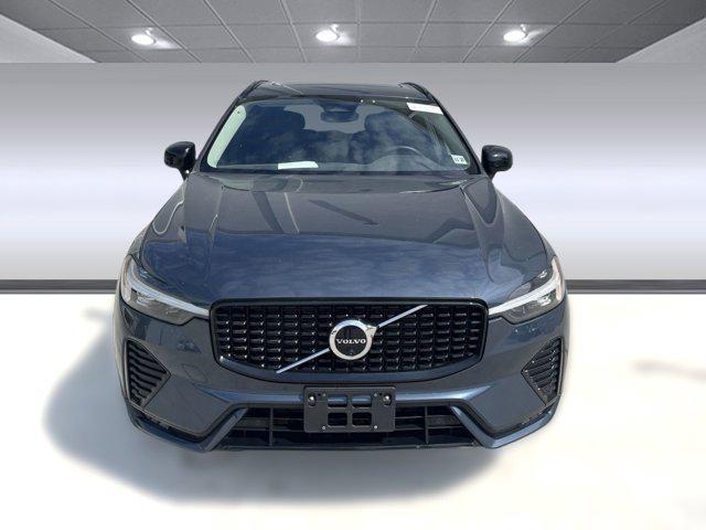 used 2023 Volvo XC60 car, priced at $31,895