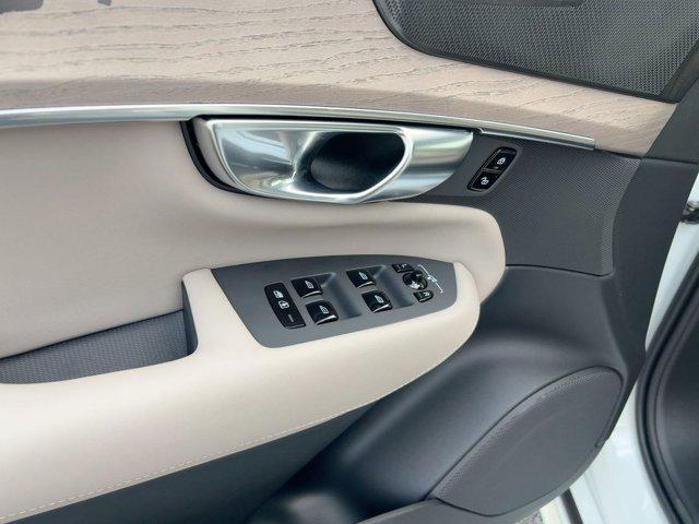 new 2026 Volvo XC90 Plug-In Hybrid car, priced at $81,875