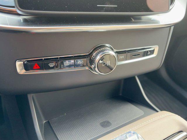 new 2026 Volvo XC90 Plug-In Hybrid car, priced at $81,875