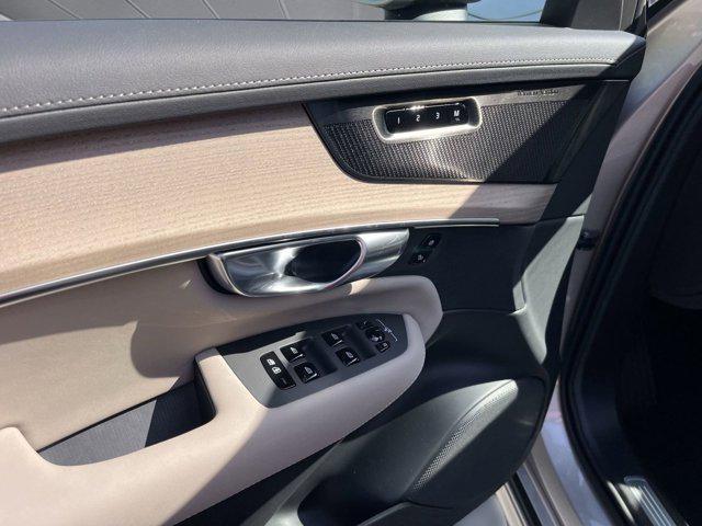 new 2026 Volvo XC90 Plug-In Hybrid car, priced at $81,875