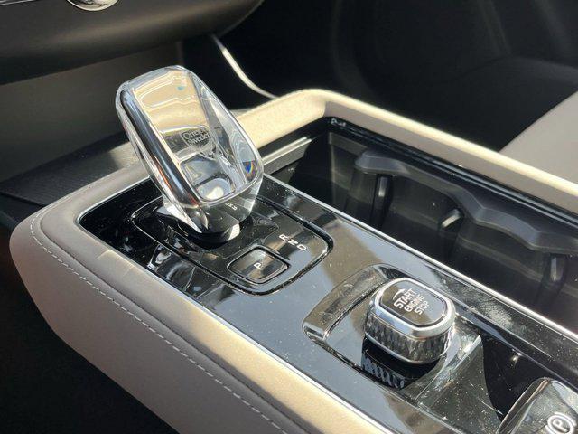 new 2026 Volvo XC90 Plug-In Hybrid car, priced at $81,875