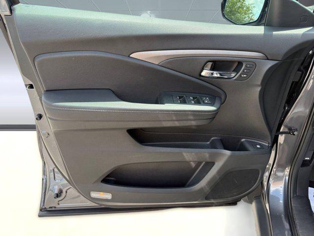 used 2023 Honda Ridgeline car, priced at $31,895