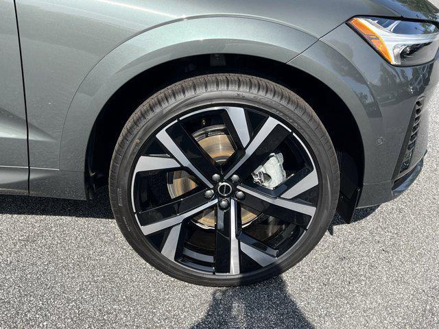 new 2026 Volvo XC60 Plug-In Hybrid car, priced at $80,310