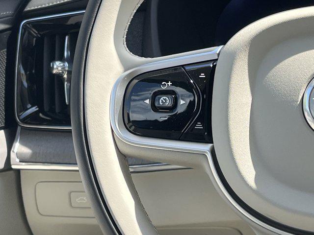 new 2025 Volvo XC90 car, priced at $76,875