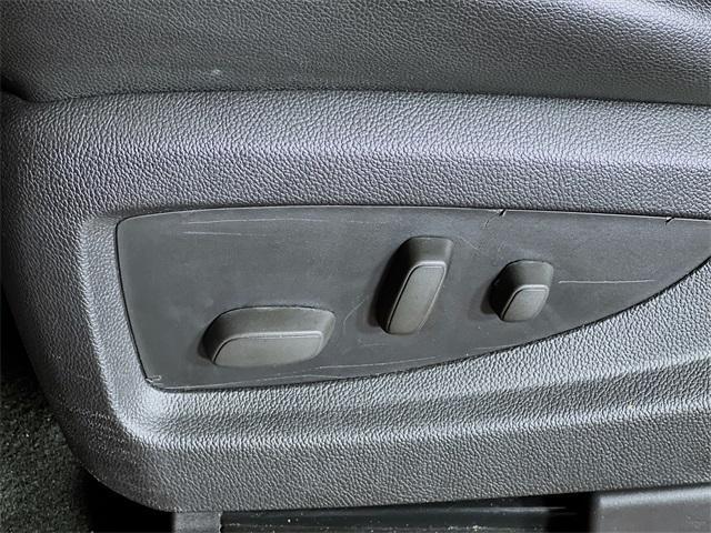 used 2014 Chevrolet Silverado 1500 car, priced at $13,975