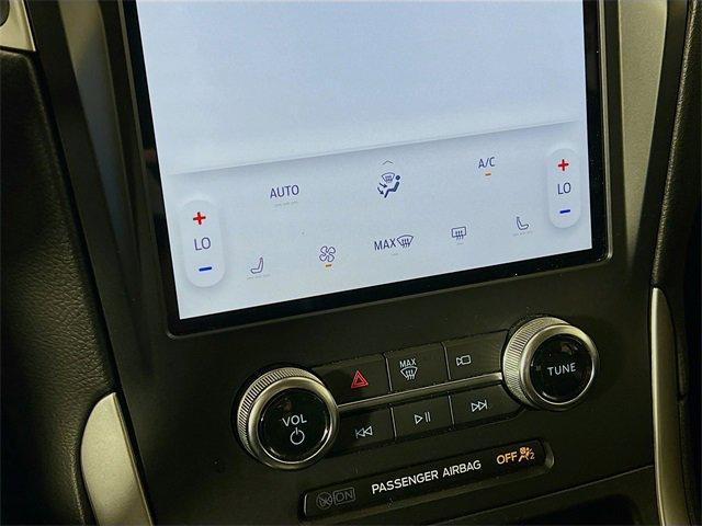 used 2024 Ford Edge car, priced at $27,975