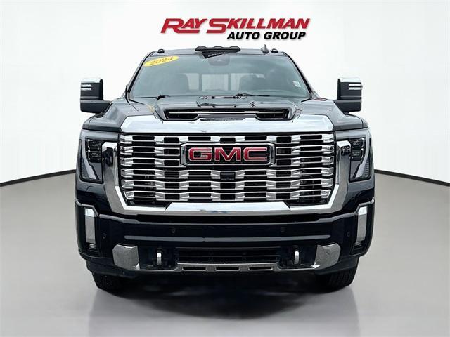 used 2024 GMC Sierra 3500 car, priced at $75,975