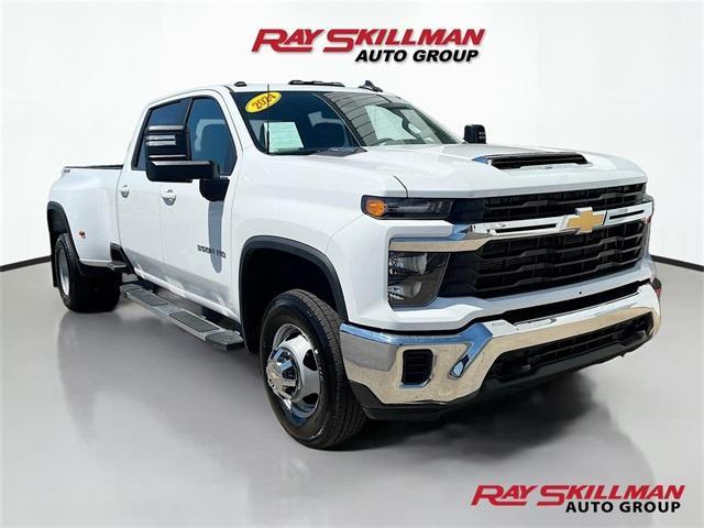 used 2024 Chevrolet Silverado 3500 car, priced at $65,975