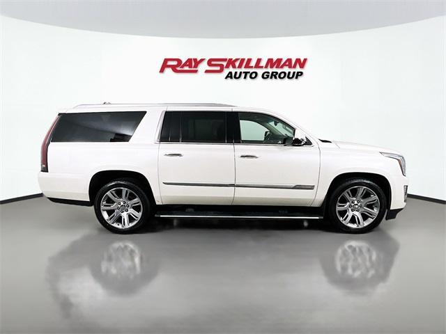 used 2015 Cadillac Escalade ESV car, priced at $29,975