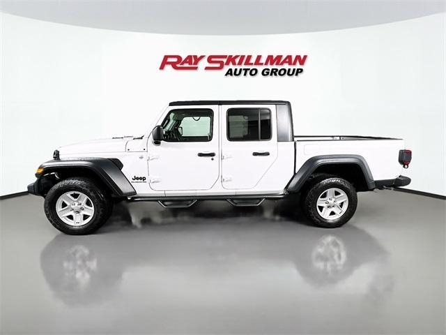 used 2020 Jeep Gladiator car, priced at $33,975