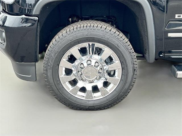 used 2018 GMC Sierra 2500 car, priced at $55,975