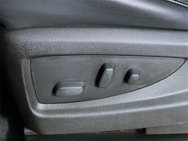 used 2016 Chevrolet Suburban car, priced at $25,975