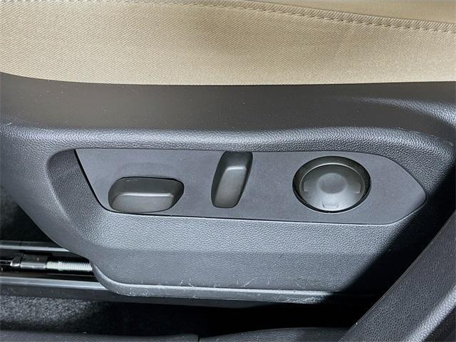 used 2024 Buick Envision car, priced at $35,975