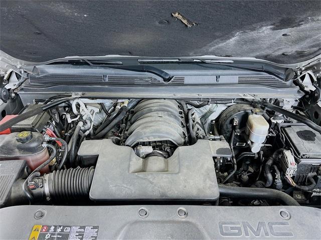 used 2018 GMC Yukon car, priced at $35,975