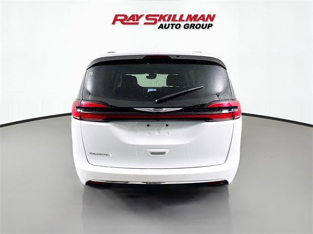 used 2022 Chrysler Pacifica car, priced at $26,975