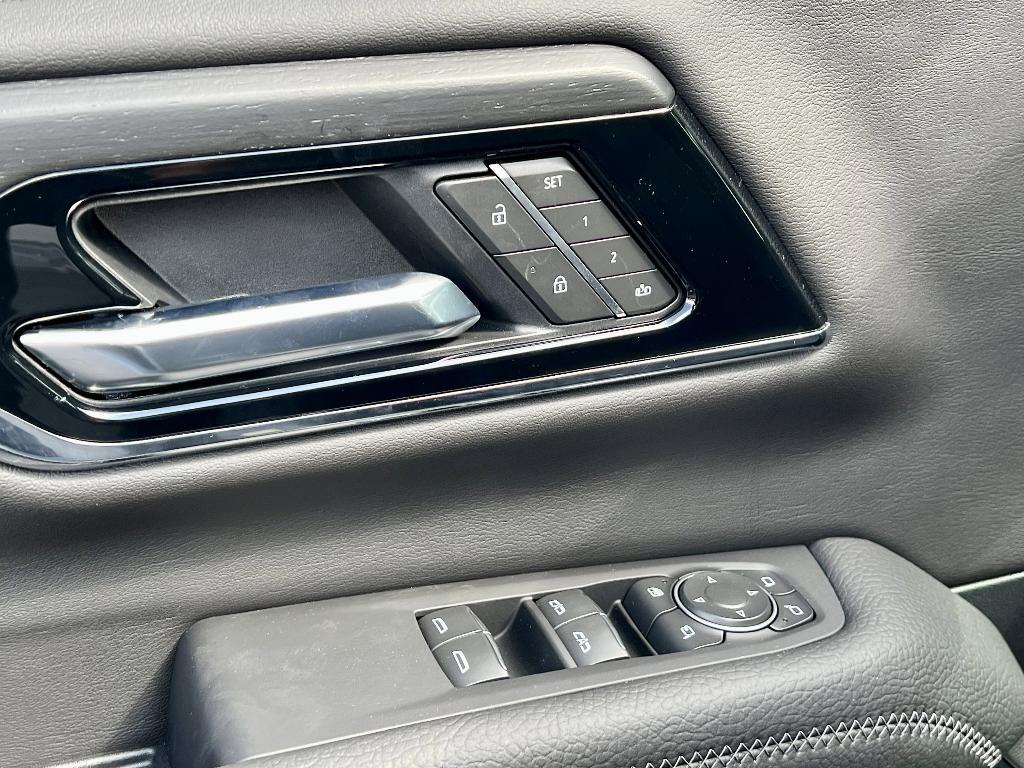 new 2025 GMC Yukon XL car, priced at $96,210