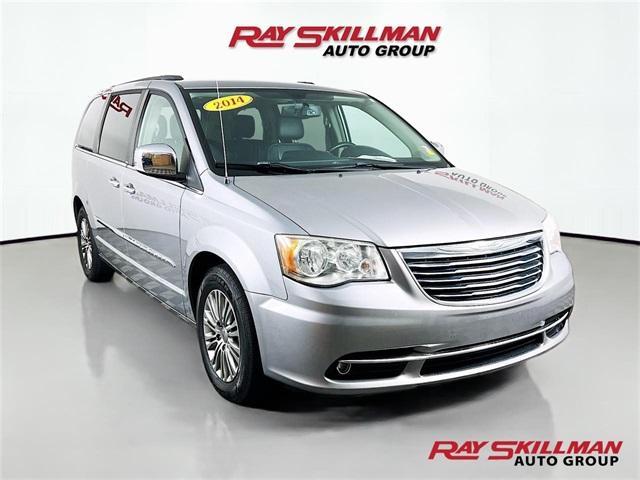 used 2014 Chrysler Town & Country car, priced at $9,975