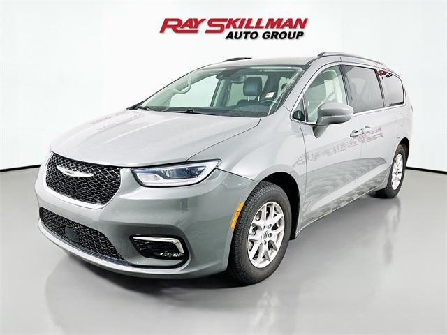 used 2021 Chrysler Pacifica car, priced at $23,975